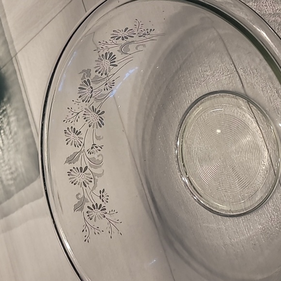 Vintage colonial mist pyrex mixing bowl - Picture 2 of 4